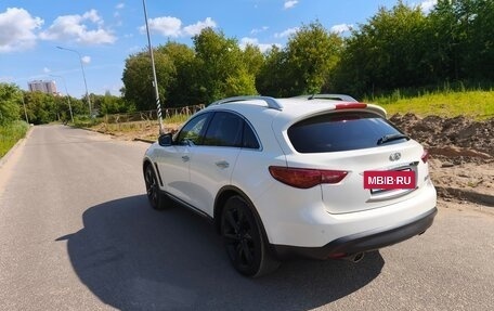 Infiniti FX II, 2010 год, 2 090 000 рублей, 6 фотография