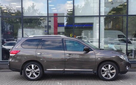 Nissan Pathfinder, 2015 год, 2 180 000 рублей, 4 фотография