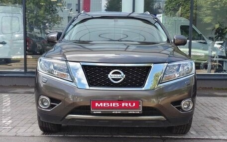 Nissan Pathfinder, 2015 год, 2 180 000 рублей, 2 фотография