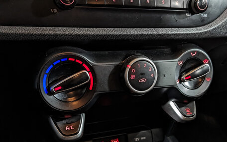 KIA Rio IV, 2020 год, 955 000 рублей, 20 фотография