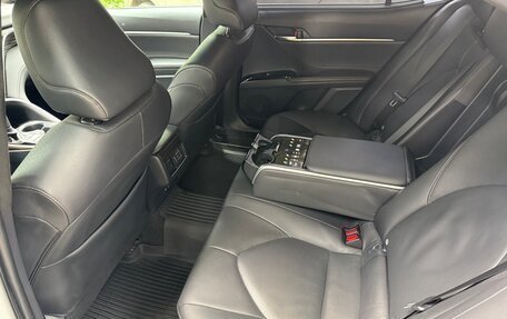 Toyota Camry, 2018 год, 2 850 000 рублей, 14 фотография