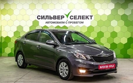 KIA Rio III рестайлинг, 2016 год, 950 000 рублей, 5 фотография