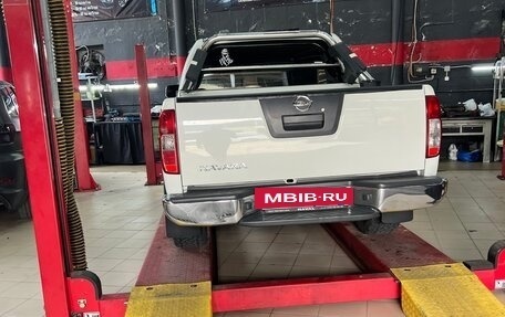 Nissan Navara (Frontier), 2011 год, 1 780 000 рублей, 12 фотография