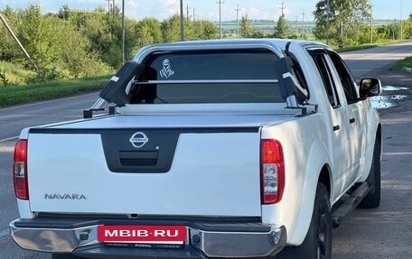 Nissan Navara (Frontier), 2011 год, 1 780 000 рублей, 2 фотография
