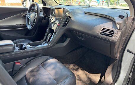 Chevrolet Volt I, 2013 год, 1 170 000 рублей, 15 фотография