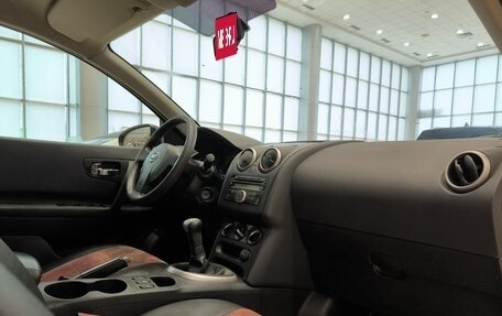 Nissan Qashqai, 2010 год, 750 000 рублей, 11 фотография