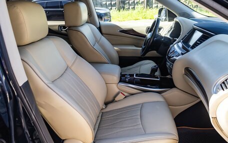 Infiniti QX60 I рестайлинг, 2017 год, 2 469 000 рублей, 12 фотография