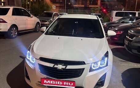 Chevrolet Cruze II, 2013 год, 900 000 рублей, 9 фотография