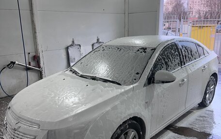 Chevrolet Cruze II, 2013 год, 900 000 рублей, 10 фотография