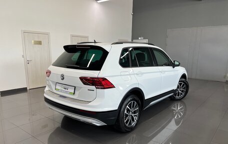 Volkswagen Tiguan II, 2018 год, 2 645 000 рублей, 4 фотография