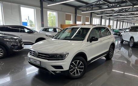 Volkswagen Tiguan II, 2018 год, 2 645 000 рублей, 3 фотография