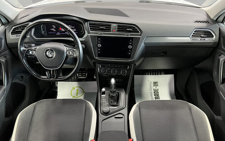 Volkswagen Tiguan II, 2018 год, 2 645 000 рублей, 12 фотография