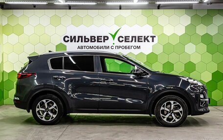KIA Sportage IV рестайлинг, 2019 год, 2 150 000 рублей, 8 фотография