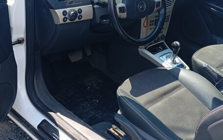 Opel Astra H, 2009 год, 649 999 рублей, 2 фотография