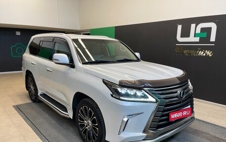 Lexus LX III, 2017 год, 6 500 000 рублей, 1 фотография