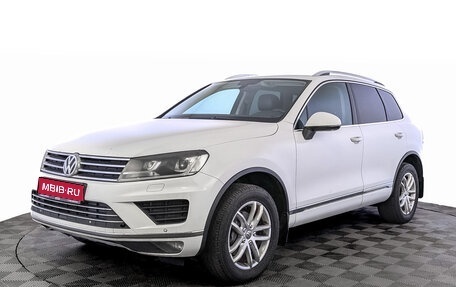 Volkswagen Touareg III, 2016 год, 2 700 000 рублей, 1 фотография