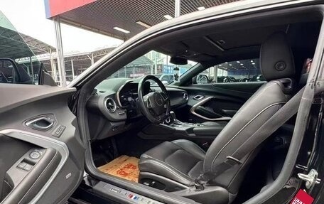 Chevrolet Camaro VI, 2017 год, 2 570 690 рублей, 8 фотография