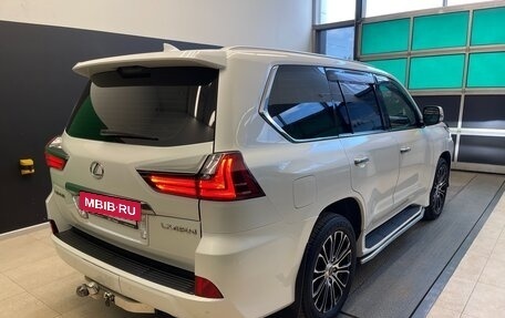 Lexus LX III, 2017 год, 6 500 000 рублей, 6 фотография