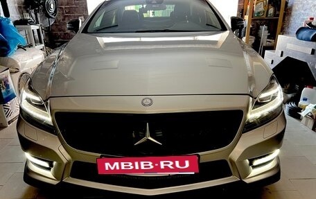 Mercedes-Benz CLS, 2011 год, 2 690 000 рублей, 22 фотография