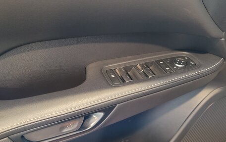 Lexus RX IV рестайлинг, 2025 год, 7 750 000 рублей, 25 фотография
