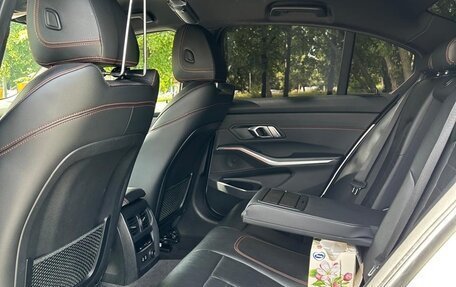 BMW 3 серия, 2019 год, 4 600 000 рублей, 5 фотография