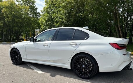 BMW 3 серия, 2019 год, 4 600 000 рублей, 3 фотография