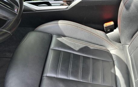 BMW 3 серия, 2019 год, 4 600 000 рублей, 28 фотография