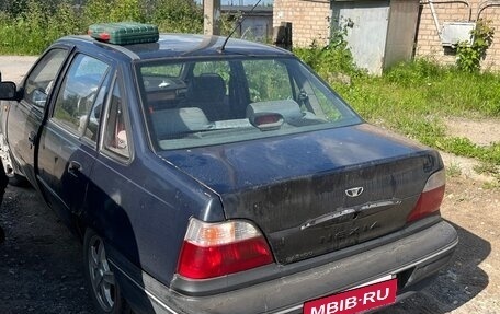 Daewoo Nexia I рестайлинг, 2006 год, 100 000 рублей, 5 фотография