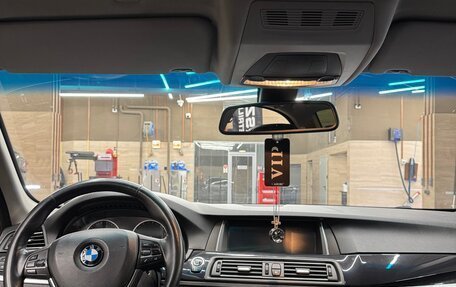 BMW 5 серия, 2014 год, 1 750 000 рублей, 13 фотография