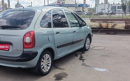 Citroen Xsara Picasso, 2000 год, 230 000 рублей, 12 фотография