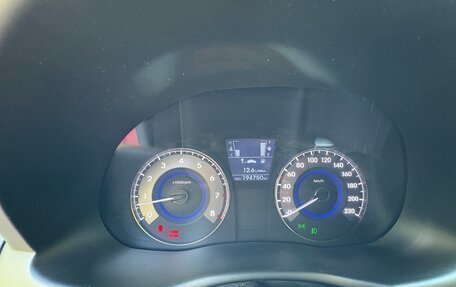 Hyundai Solaris II рестайлинг, 2011 год, 650 000 рублей, 8 фотография