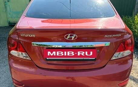 Hyundai Solaris II рестайлинг, 2011 год, 650 000 рублей, 27 фотография