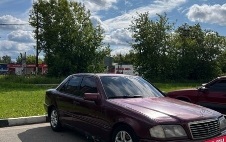 Mercedes-Benz C-Класс, 1996 год, 350 000 рублей, 5 фотография