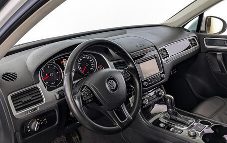 Volkswagen Touareg III, 2016 год, 2 700 000 рублей, 15 фотография