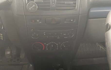 Renault Symbol I, 2006 год, 365 000 рублей, 14 фотография