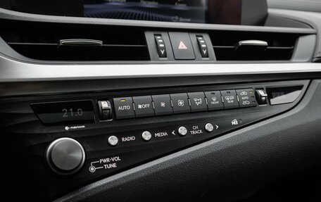 Lexus ES VII, 2020 год, 4 599 000 рублей, 29 фотография