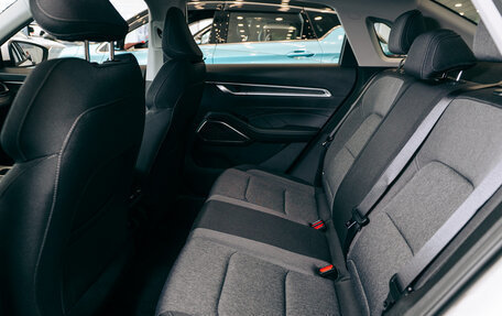 Geely Emgrand, 2024 год, 2 179 990 рублей, 13 фотография