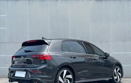 Volkswagen Golf GTI, 2021 год, 2 300 855 рублей, 5 фотография