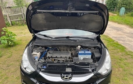 Hyundai ix35 I рестайлинг, 2013 год, 1 500 000 рублей, 10 фотография