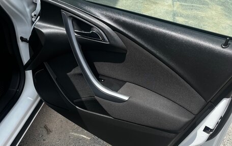 Opel Astra J, 2012 год, 950 000 рублей, 16 фотография