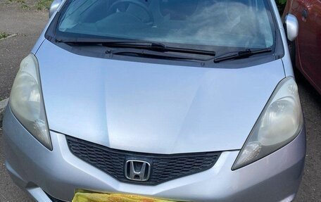 Honda Fit III, 2009 год, 590 000 рублей, 3 фотография