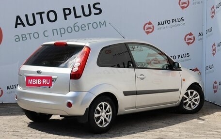 Ford Fiesta, 2006 год, 530 000 рублей, 2 фотография