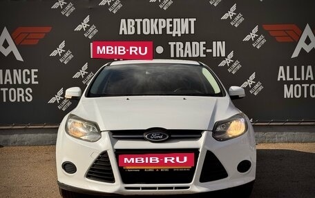 Ford Focus III, 2011 год, 800 000 рублей, 2 фотография