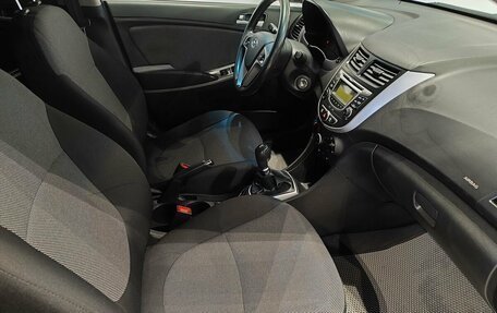 Hyundai Solaris II рестайлинг, 2013 год, 589 000 рублей, 9 фотография
