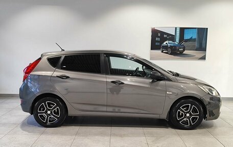 Hyundai Solaris II рестайлинг, 2013 год, 589 000 рублей, 4 фотография