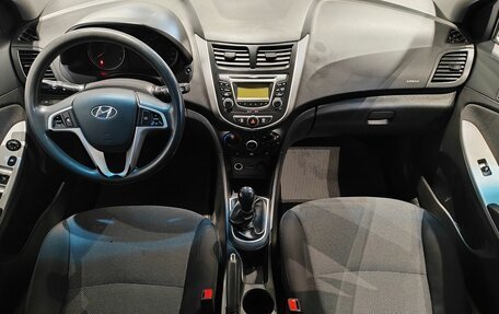 Hyundai Solaris II рестайлинг, 2013 год, 589 000 рублей, 10 фотография