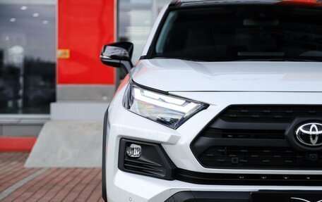Toyota RAV4, 2024 год, 4 640 000 рублей, 5 фотография
