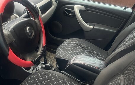 Renault Logan I, 2010 год, 280 000 рублей, 5 фотография