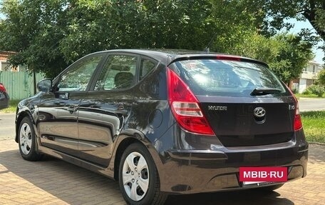 Hyundai i30 I, 2010 год, 820 000 рублей, 3 фотография