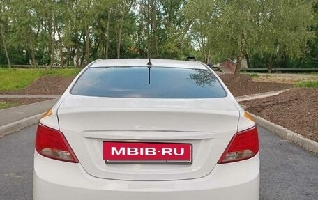 Hyundai Solaris II рестайлинг, 2016 год, 600 000 рублей, 4 фотография